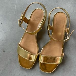 Maryam nazzair zadeh sandal
